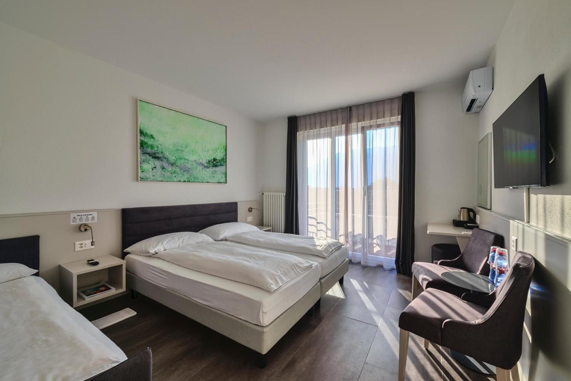 Hotel Luna Garni Аскона Екстериор снимка