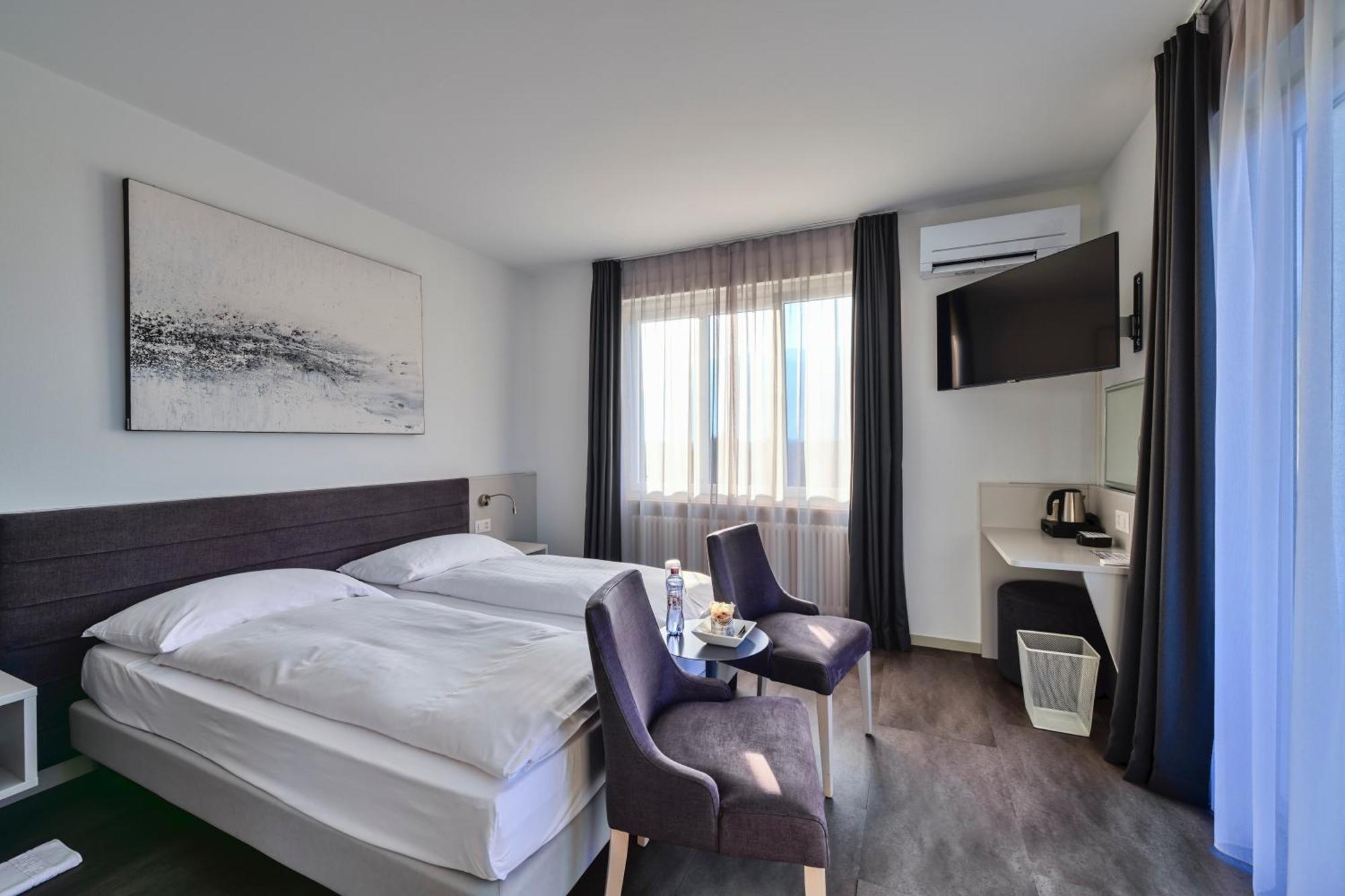 Hotel Luna Garni Аскона Екстериор снимка